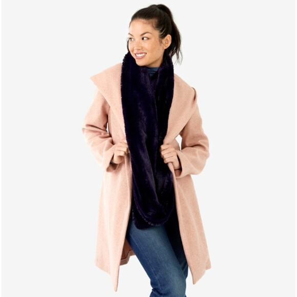 The Jetset Diaries Faux Fur Infinity Scarf - One Size - Midnight Blue - NWT - Picture 5 of 5